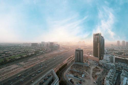 Brand New Apt On Top Floor 1BR w Spa And Pool, Dubaj (fotografie 4)
