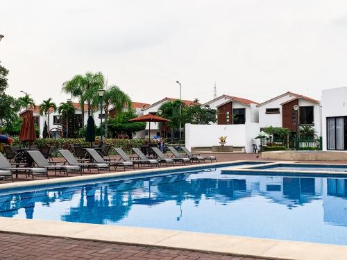 View, 3 dormitorios piscina privada BBQ parking free in La Aurora