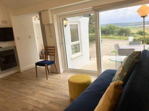 Iekārtas, Brownes Sea View Cottage No 2 Dungloe 14km in Lettermacaward