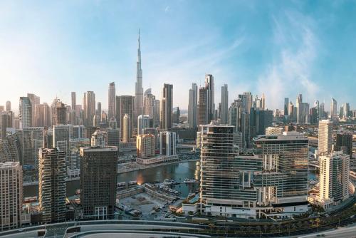 New 1BR APT Business Bay w Burj View, Дубай (фото 6)