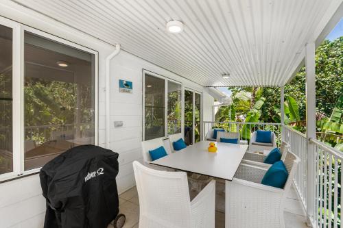通過海道格拉斯港公寓 (By The Sea Port Douglas Apartments) in 道格拉斯港北
