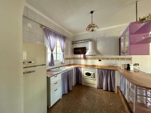 Konyha, Sunny attic with views in L'Olleria in L'Olleria