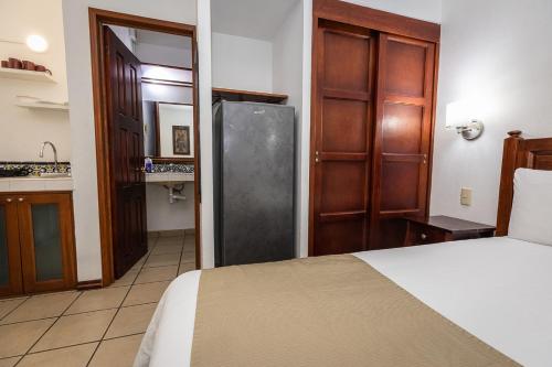 Studio Apartment image 1