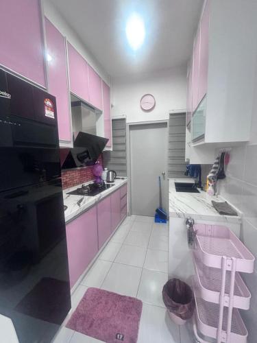 QaisaraHomestay near splashmania KLIA PICC & cyber - image 11