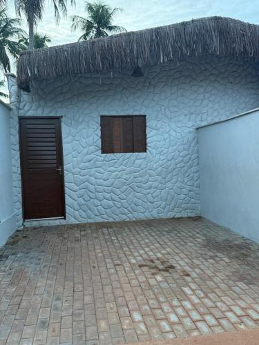 casinha na rua da praia