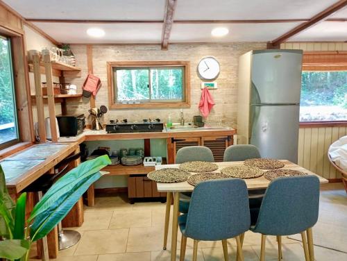 Casa en bosque a 10 minutos del centro de Pucón (Casa en bosque a 10 minutos del centro de Pucon) in Candelaria