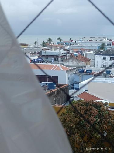 Kilátás, Quarto cama Casal, Vista para o mar, próximo a FMO, Centro Histórico, shopping Patteo - ventilador (Quarto cama Casal, Vista para o mar, proximo a FMO, Centro Historico, shopping Patteo - ventilador) in Olinda