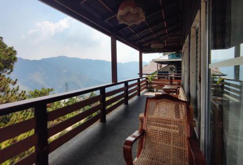 Reddoorz @ Monterrazas Village Homestay Baguio - 발코니/테라스