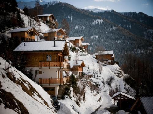 Apartment with balcony in Veysonnaz, Agettes