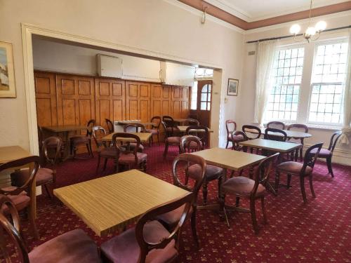 Restaurant, Georgian Court Bed & Breakfast in East Melbourne