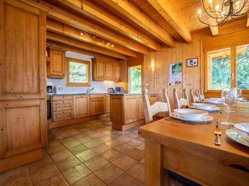 Chalet in Veysonnaz with balcony, Veysonnaz (photo 4)