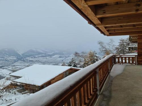 Балкон/терраса, Chalet in Veysonnaz with balcony in Нанда