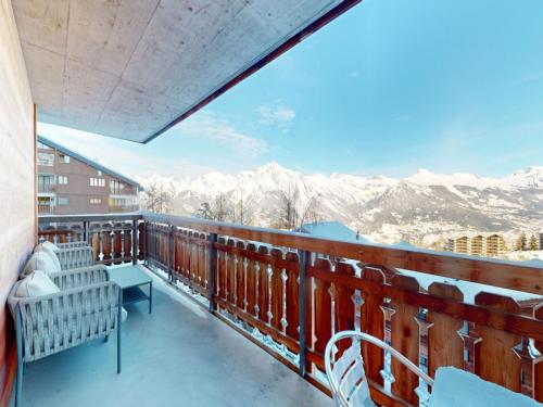 Balcon/terrasse, Apartment in Nendaz near Ski Lift & Sauna in Nendaz