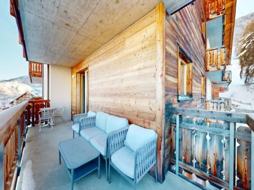 Balcon/terrasse, Apartment in Nendaz near Ski Lift & Sauna in Nendaz