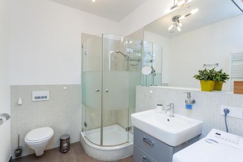 Modern Apartment in the Luxury Complex Marthashof, Berlin (photo 8)