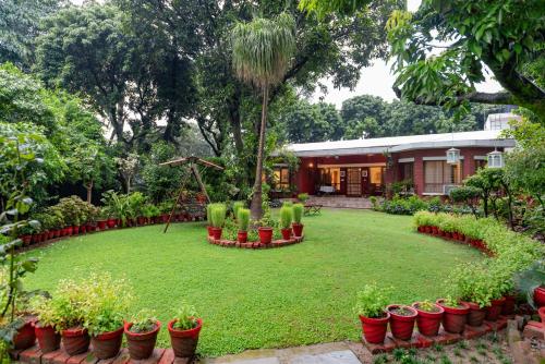 SaffronStays Doon Garden Villa - near The Doon School - Dehradun