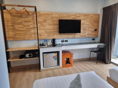 room detail thumbnail 1