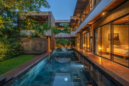 Villa image 6