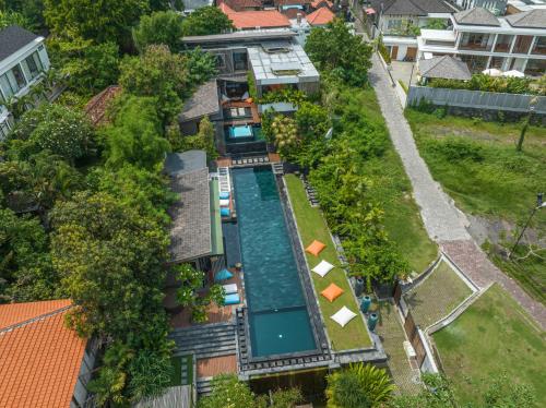 Villa image 2