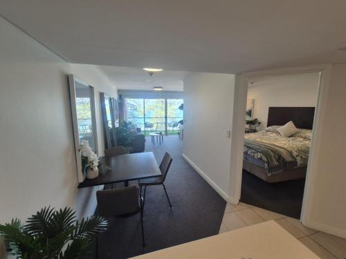 Apartment with View image 7