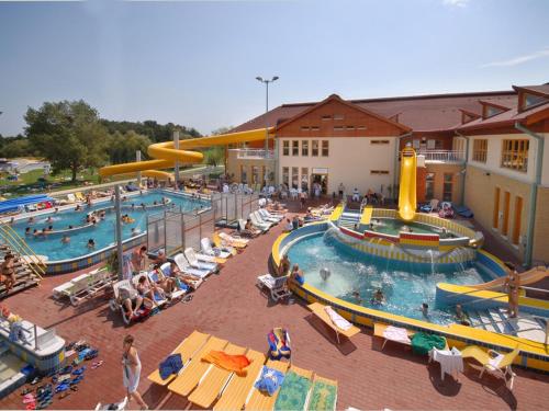 Aquapark, Relax Apartment House in Zalakaros