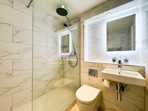 The Hermitage Hotel - OCEANA COLLECTION - image 9