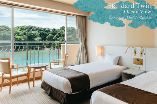 room detail thumbnail 2