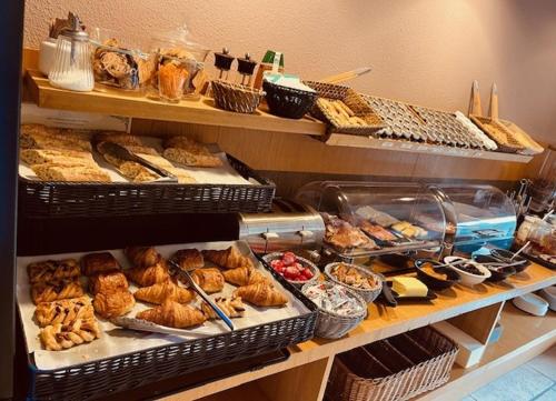 伊克塞斯磨坊酒店 (Au Moulin des Ecorces) in 多勒
