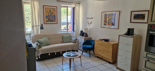 Studio pieds dans l'eau - vue mer - plage - Location saisonnière - Collioure