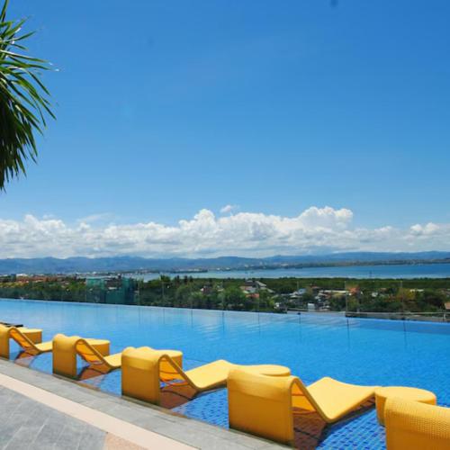 Mactan Newtown 8 Boulevard Deluxe Ocean View