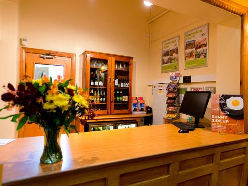 YHA Haworth - Partner