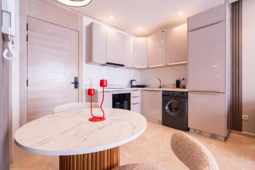 Kitchen, Premium Stay - Lux Housing Bourgogne in Bourgogne