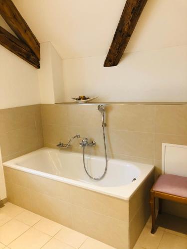 المنظر الخارجي, Gast und Hof Spittel in Waldenburg