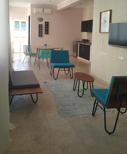 3 bedrooms, 3 beds