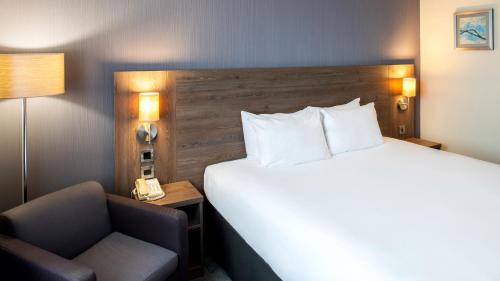 641805369 Holiday Inn Liverpool City Centre by IHG