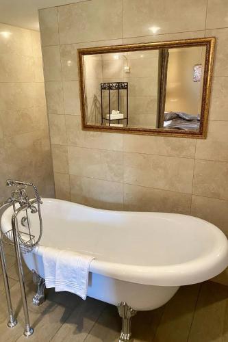 Hotel L'Ami du Chambertin - image 12