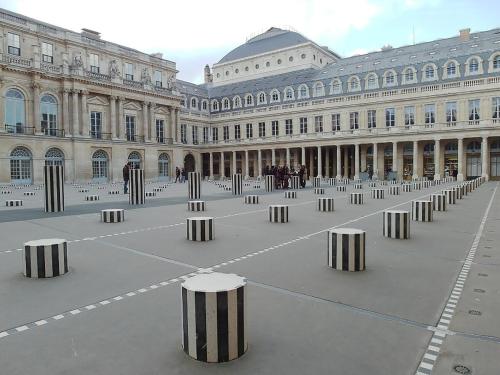 Palais royal apartment - image 4
