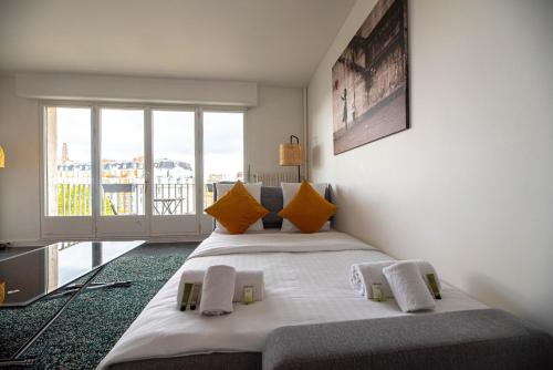 CIA - Pereire, Spacious Flat with Balcony, Paris (photo 9)
