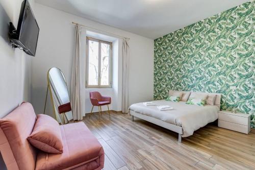 Bright and Spacious 2Bdr Apartment - image 14