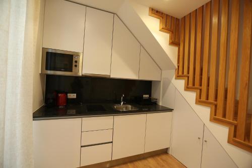 Letter 63 - Sanches Apartments - image 5