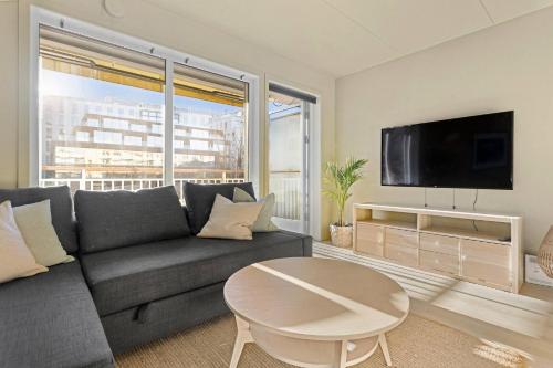 Charming Oslo Apartment with Balcony Rooftop Access, Oslo (photo 2)