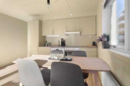 Charming Oslo Apartment with Balcony Rooftop Access, Oslo (photo 9)