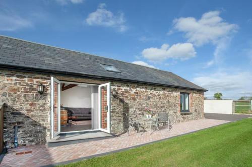 Combined Let for Farmhouse and Two Barns in Ashwater