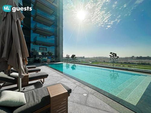 Stylish 1BR Retreat with Modern Interiors in Dubai - image 13