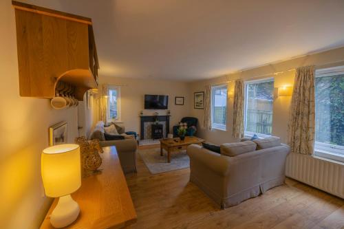Holly Cottage - image 4