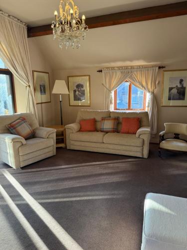 Beautiful Derbyshire house, near Chatsworth, Peak District