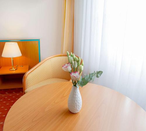 Dorint Hotel Leipzig - image 2