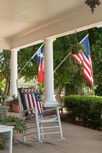 Sandstone Street Bed and Breakfast in Llano, USA