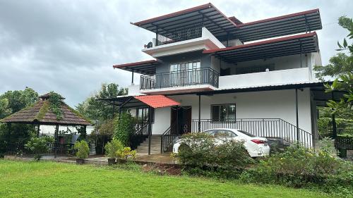 . Varandah Villa, Karjat