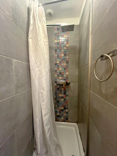 2-Bed Room with Bathroom